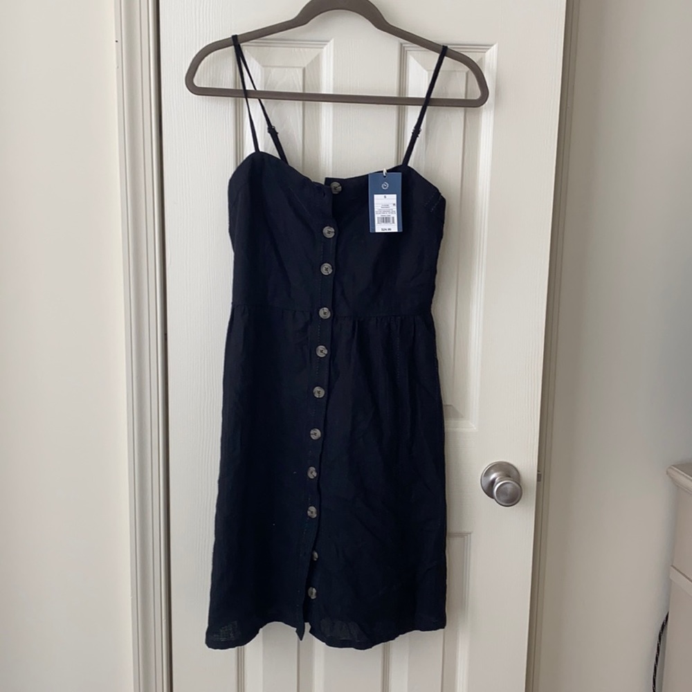 NWT Black front button dress with pockets